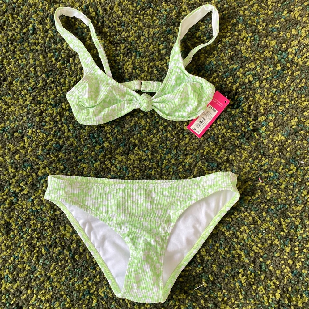 NEVER WORN! TRENDY TARGET SWIM SUIT